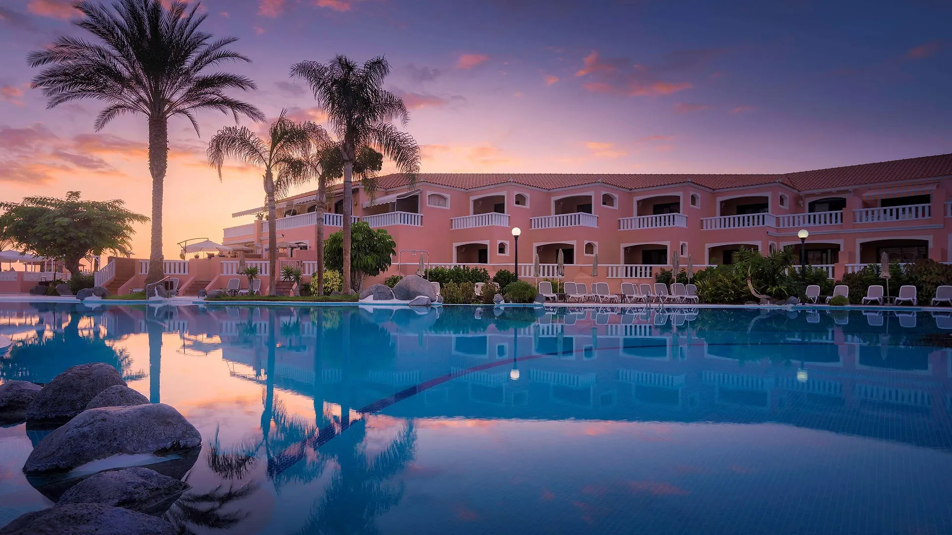 Aparthotel Sol Sun Beach Apartamentos Costa Adeje