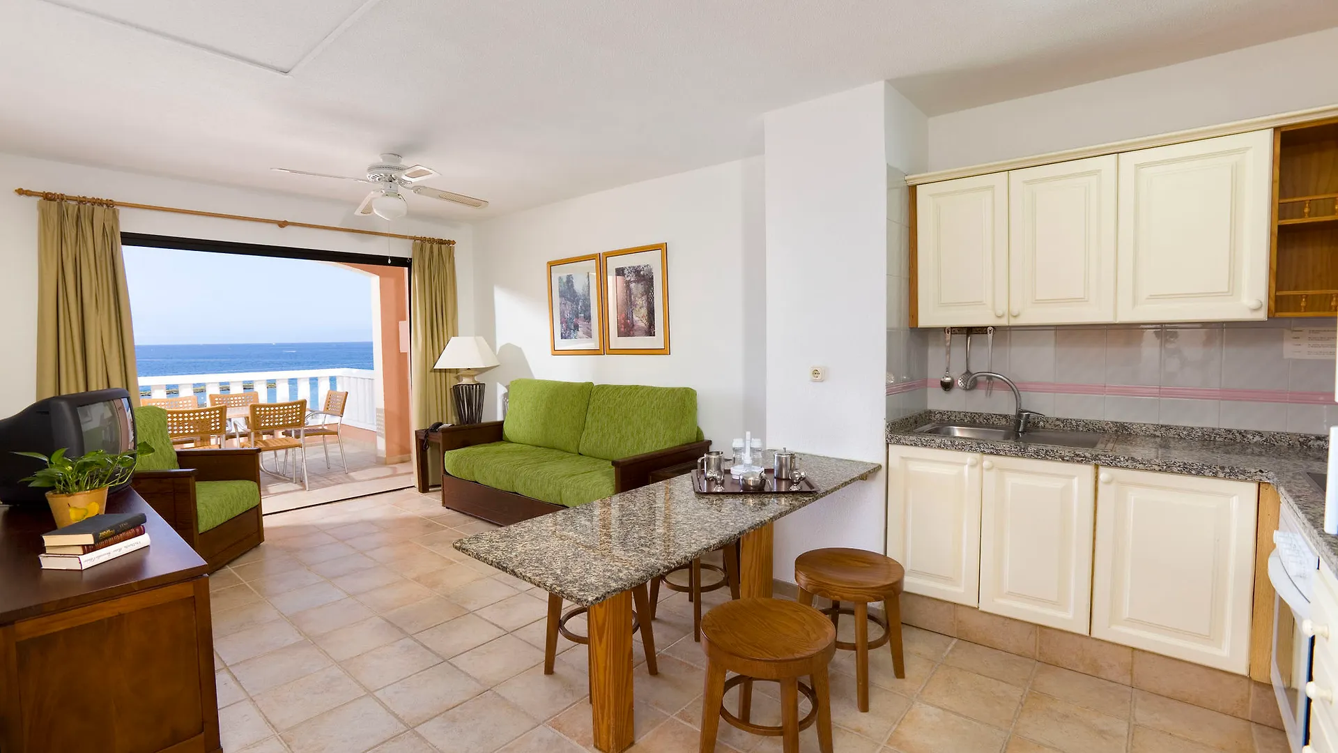Sol Sun Beach Apartamentos Costa Adeje  3*, Costa Adeje (Tenerife) Španělsko